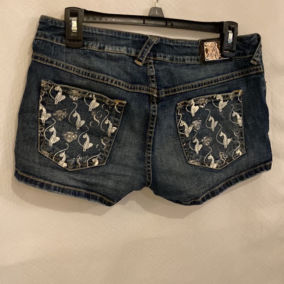 Baby Phat 5 Pocket Stretch Premium Blue Denim Shorts Size 11 y2k shorts - Picture 8 of 10